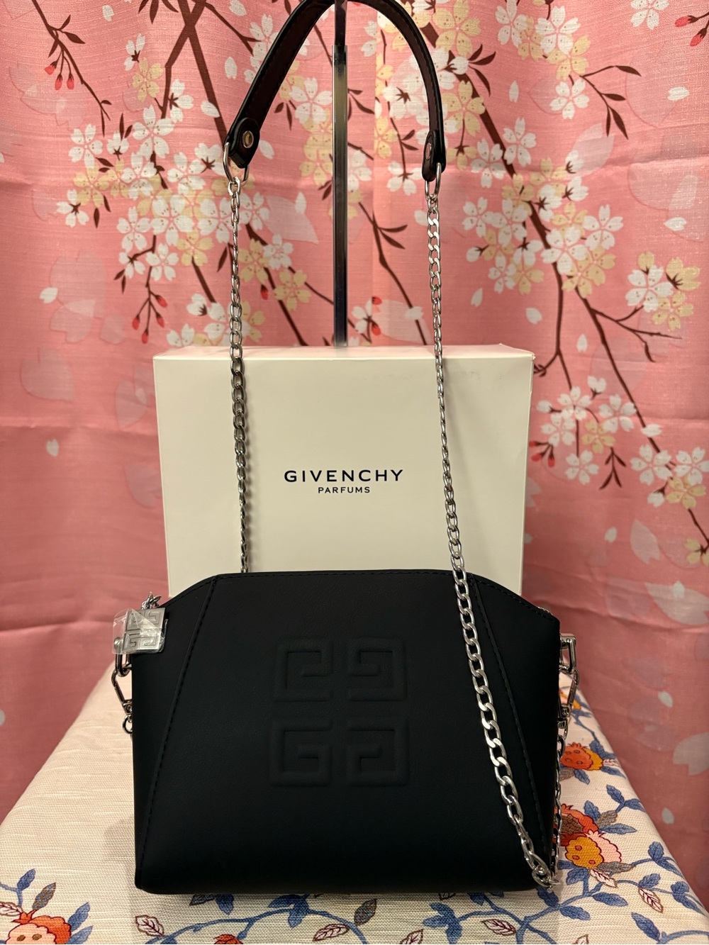 Givenchy Beauty Parfums Antigona Cosmetic Bag with Crossbody Chain Strap DIY NEW
